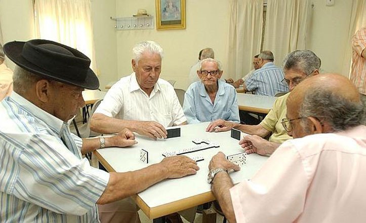 DOMINÓ: BENEFICIOS PARA ADULTOS MAYORES